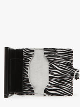 Afbeelding in Gallery-weergave laden, Secrid Miniwallet Zebra light grey