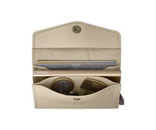 Afbeelding in Gallery-weergave laden, Secrid envelope wallet original latte