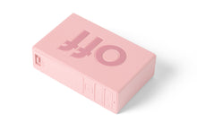 Afbeelding in Gallery-weergave laden, Lexon Flip+ Clock Pink