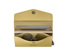 Afbeelding in Gallery-weergave laden, Secrid envelope wallet pebble butter yellow
